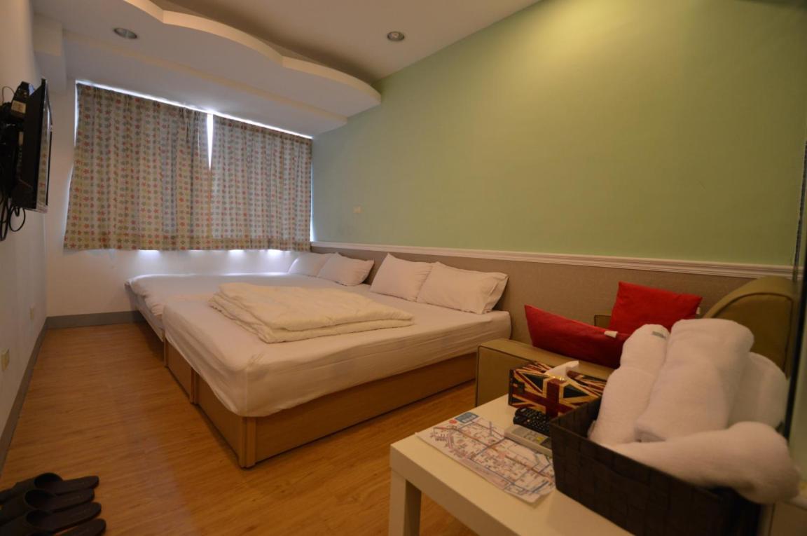 逢甲九八 Taichung Extérieur photo